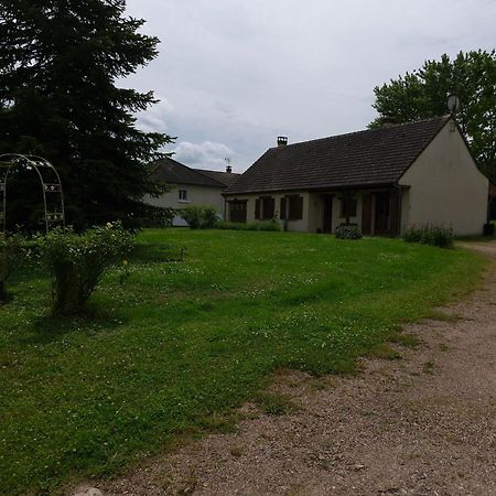 Chez Berthe Villa Brinon-sur-Beuvron Exterior photo